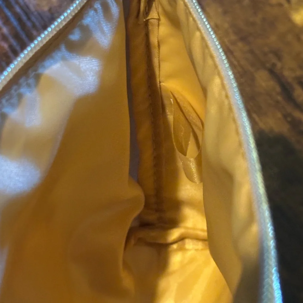 Estee Lauder Fashion Illustration Makeup Pouch - Gold